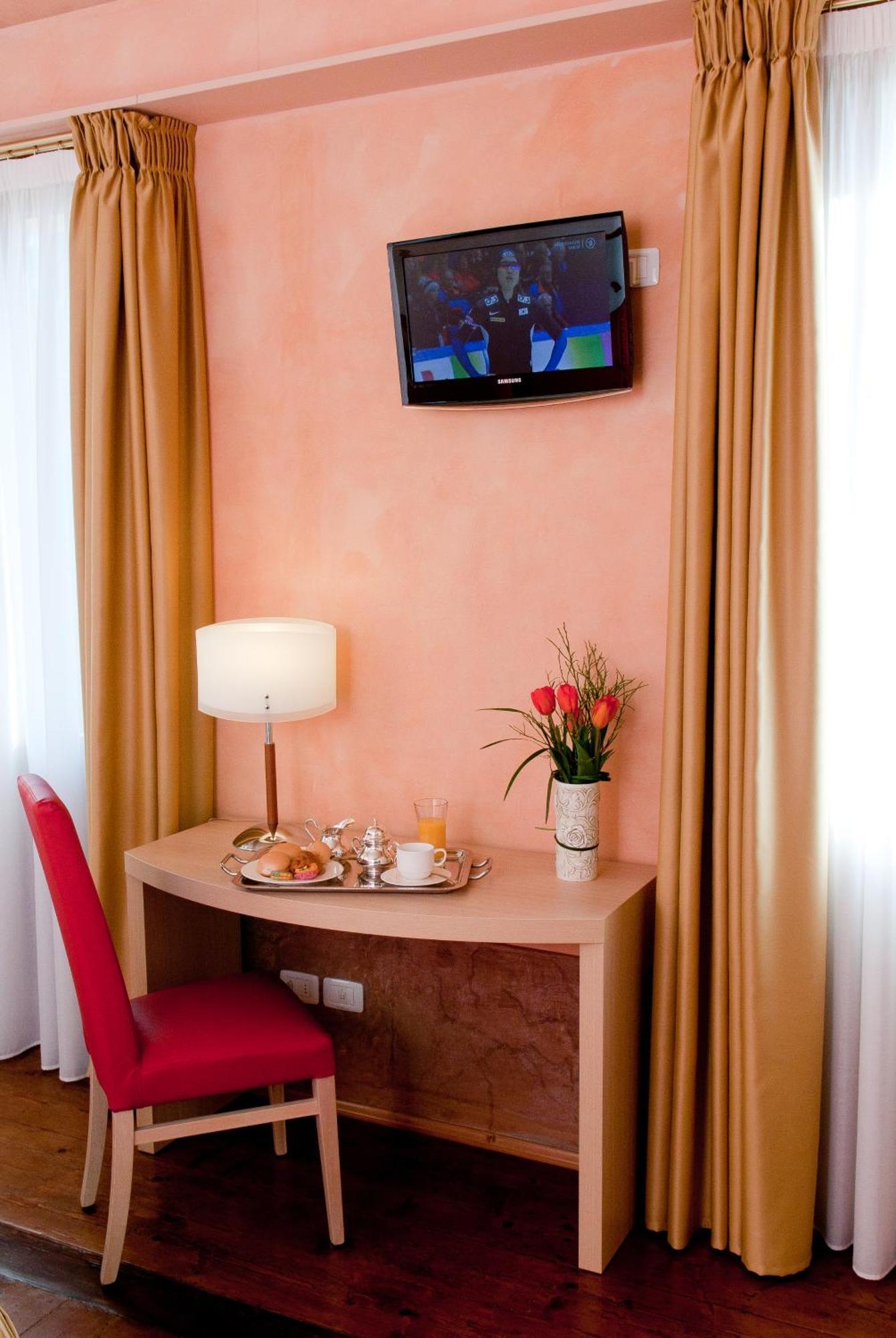 Hotel Villa Maternini Vazzola Room photo